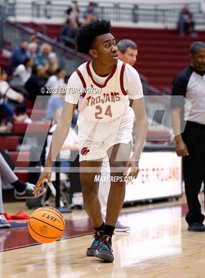 Thumbnail 3 in Walton @ Lassiter photogallery.