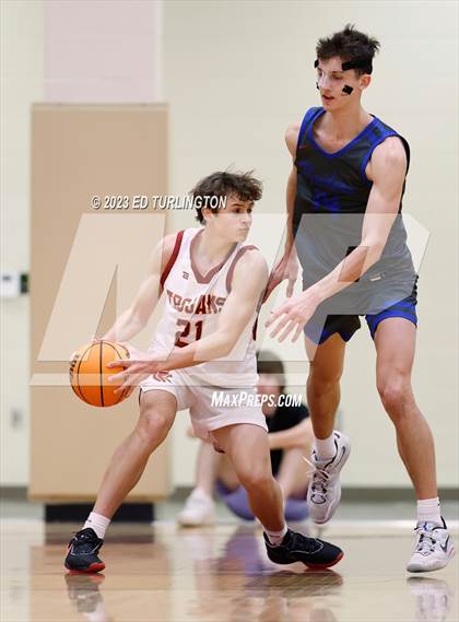 Thumbnail 3 in Walton @ Lassiter photogallery.