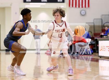 Thumbnail 3 in Walton @ Lassiter photogallery.