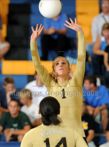 Thumbnail 1 in Newbury Park @ Agoura photogallery.