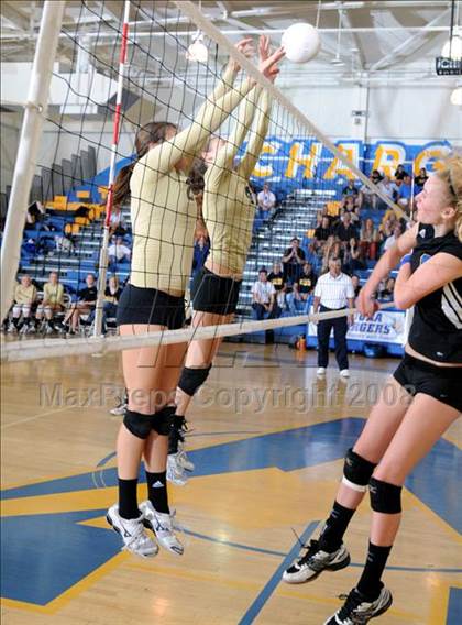 Thumbnail 3 in Newbury Park @ Agoura photogallery.