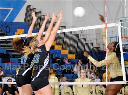 Thumbnail 3 in Newbury Park @ Agoura photogallery.