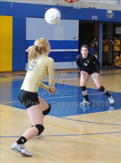 Thumbnail 3 in Newbury Park @ Agoura photogallery.