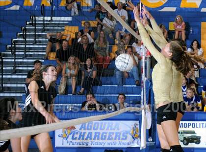 Thumbnail 2 in Newbury Park @ Agoura photogallery.