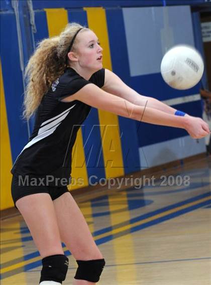 Thumbnail 3 in Newbury Park @ Agoura photogallery.