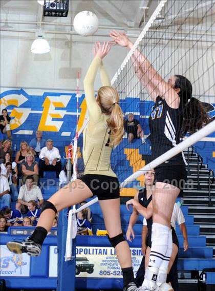 Thumbnail 3 in Newbury Park @ Agoura photogallery.
