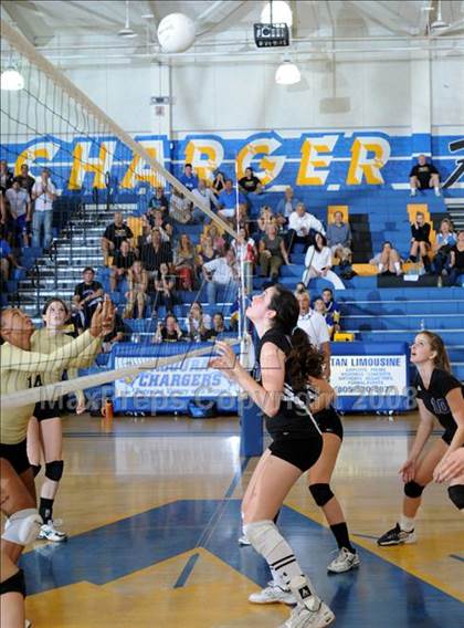 Thumbnail 3 in Newbury Park @ Agoura photogallery.