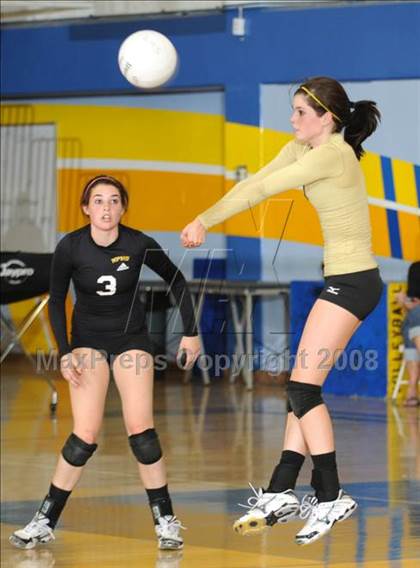 Thumbnail 2 in Newbury Park @ Agoura photogallery.