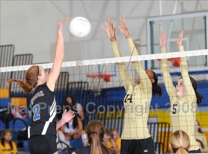 Thumbnail 3 in Newbury Park @ Agoura photogallery.