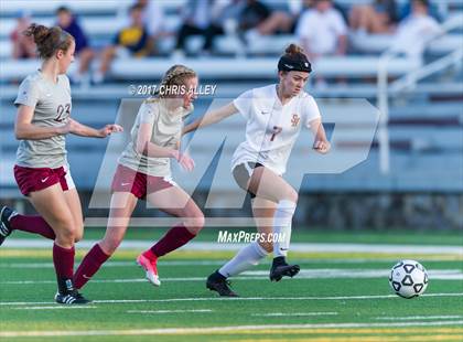 Thumbnail 2 in Dobyns-Bennett vs. Science Hill photogallery.