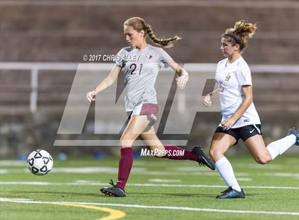 Thumbnail 3 in Dobyns-Bennett vs. Science Hill photogallery.