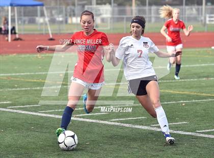 Thumbnail 3 in Kennedy Catholic vs. Camas (WIAA 4A 3rd Place Final)  photogallery.