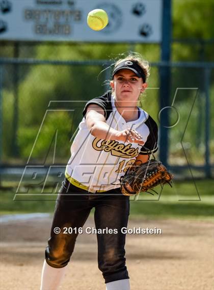 Thumbnail 2 in Agoura @ Calabasas photogallery.