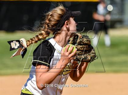 Thumbnail 2 in Agoura @ Calabasas photogallery.