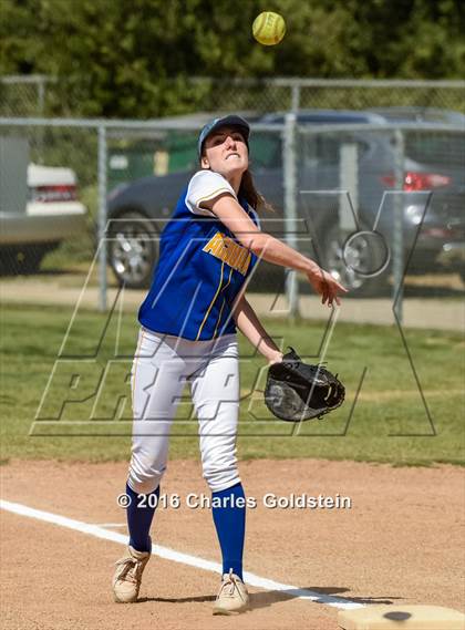 Thumbnail 3 in Agoura @ Calabasas photogallery.