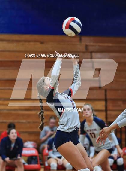 Thumbnail 3 in Jacksonville @ West Carteret photogallery.