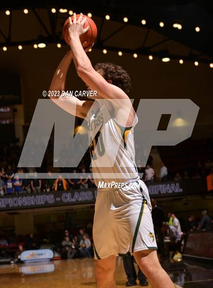 Thumbnail 3 in Hastings vs. Byram Hills (NYSPHSAA Section 1 Class B Semifinal) photogallery.