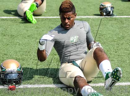 Thumbnail 3 in DeSoto vs. Union photogallery.