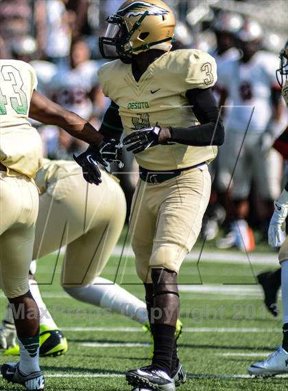 Thumbnail 2 in DeSoto vs. Union photogallery.
