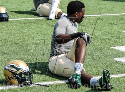 Thumbnail 1 in DeSoto vs. Union photogallery.