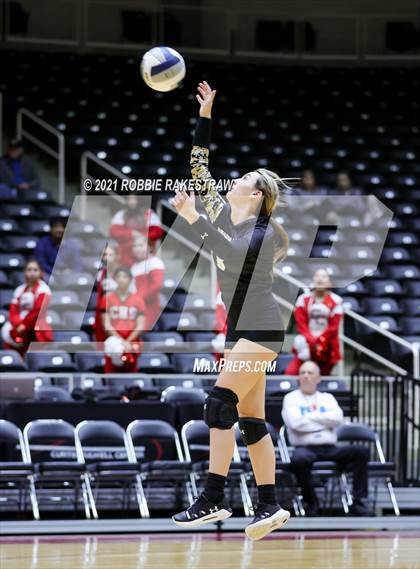 Thumbnail 2 in Bushland vs. Columbus (UIL Volleyball 3A Semifinals) photogallery.