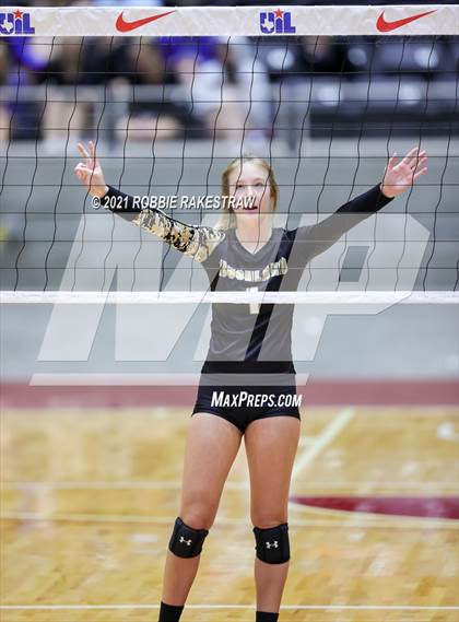 Thumbnail 2 in Bushland vs. Columbus (UIL Volleyball 3A Semifinals) photogallery.