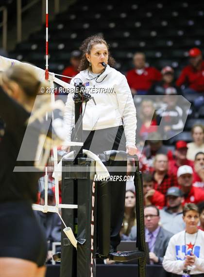 Thumbnail 3 in Bushland vs. Columbus (UIL Volleyball 3A Semifinals) photogallery.
