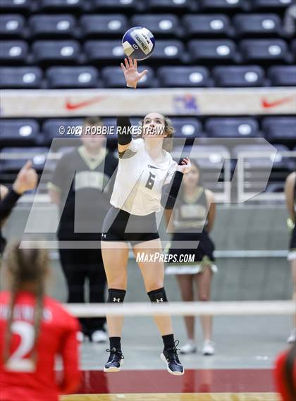 Thumbnail 3 in Bushland vs. Columbus (UIL Volleyball 3A Semifinals) photogallery.