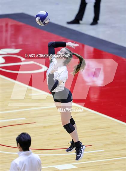 Thumbnail 1 in Bushland vs. Columbus (UIL Volleyball 3A Semifinals) photogallery.