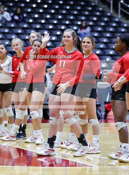 Thumbnail 1 in Bushland vs. Columbus (UIL Volleyball 3A Semifinals) photogallery.