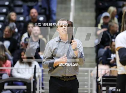 Thumbnail 2 in Bushland vs. Columbus (UIL Volleyball 3A Semifinals) photogallery.