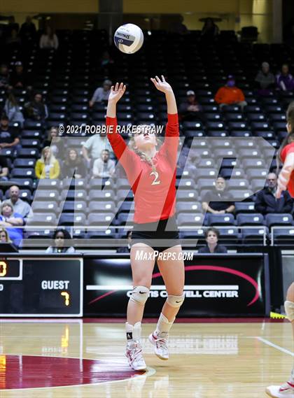 Thumbnail 2 in Bushland vs. Columbus (UIL Volleyball 3A Semifinals) photogallery.