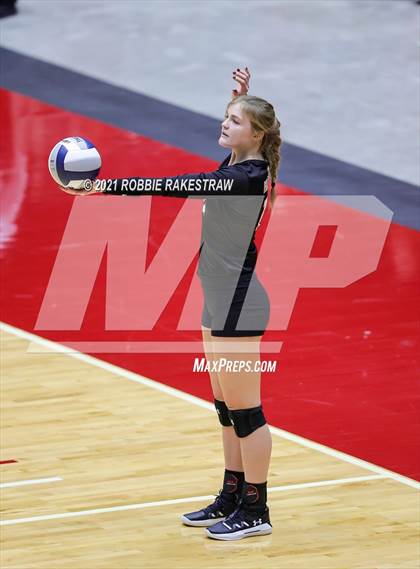 Thumbnail 1 in Bushland vs. Columbus (UIL Volleyball 3A Semifinals) photogallery.