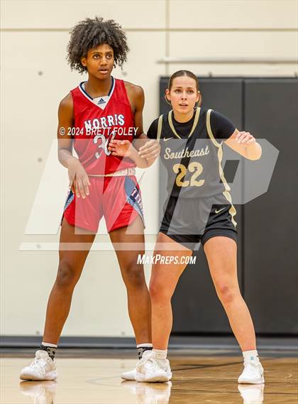 Thumbnail 2 in Norris vs Lincoln Southeast (Jamboree) photogallery.