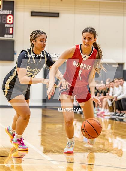 Thumbnail 2 in Norris vs Lincoln Southeast (Jamboree) photogallery.
