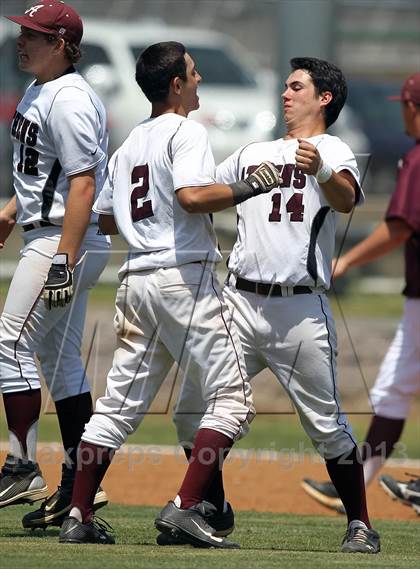 Thumbnail 1 in Crandall vs Athens (UIL 3A Area Playoff - Game 2) photogallery.