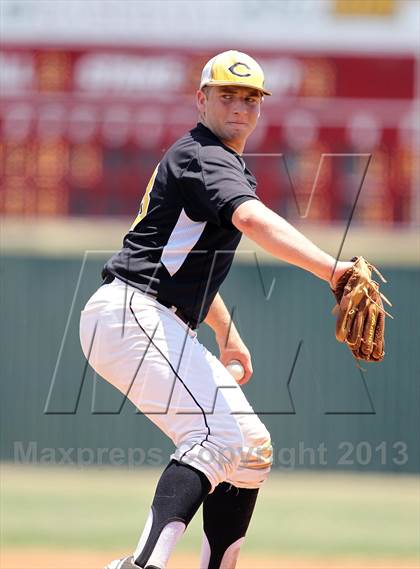 Thumbnail 1 in Crandall vs Athens (UIL 3A Area Playoff - Game 2) photogallery.