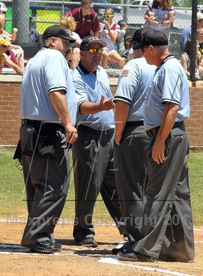Thumbnail 3 in Crandall vs Athens (UIL 3A Area Playoff - Game 2) photogallery.