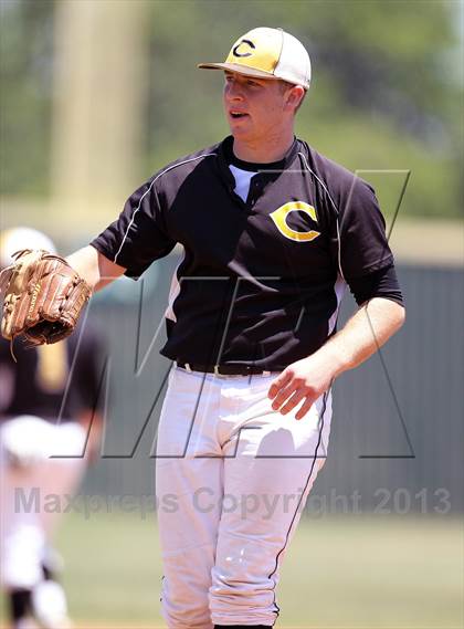 Thumbnail 1 in Crandall vs Athens (UIL 3A Area Playoff - Game 2) photogallery.