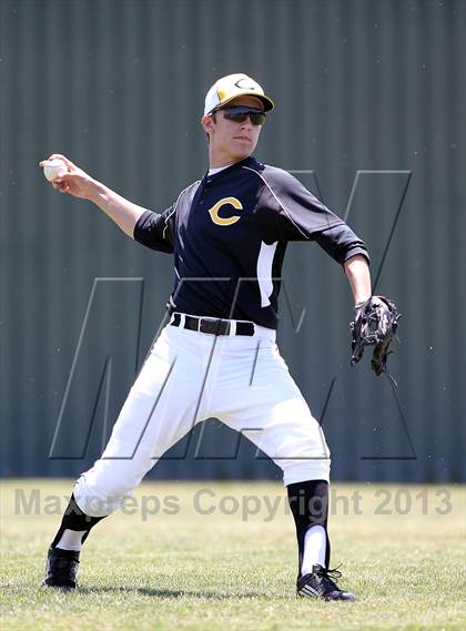 Thumbnail 1 in Crandall vs Athens (UIL 3A Area Playoff - Game 2) photogallery.