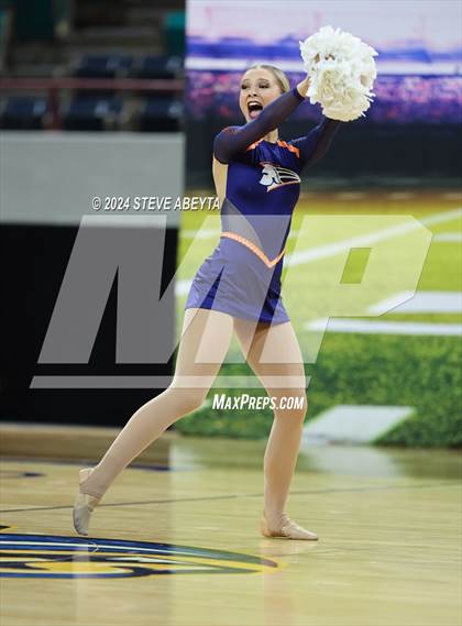 Thumbnail 1 in Legend (CHSAA 5A State Spirit Championships) photogallery.
