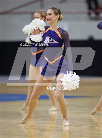 Thumbnail 1 in Legend (CHSAA 5A State Spirit Championships) photogallery.