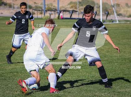 Thumbnail 1 in Rio Rancho @ Volcano Vista (NMAA 5A 1st. Round Playoff) photogallery.