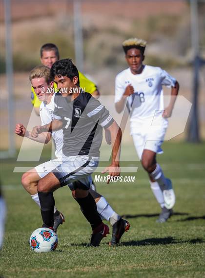 Thumbnail 1 in Rio Rancho @ Volcano Vista (NMAA 5A 1st. Round Playoff) photogallery.