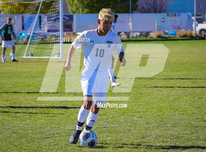 Thumbnail 3 in Rio Rancho @ Volcano Vista (NMAA 5A 1st. Round Playoff) photogallery.