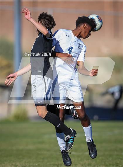 Thumbnail 1 in Rio Rancho @ Volcano Vista (NMAA 5A 1st. Round Playoff) photogallery.