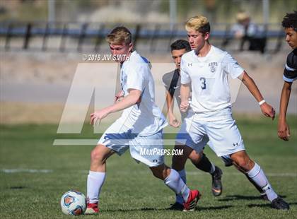 Thumbnail 1 in Rio Rancho @ Volcano Vista (NMAA 5A 1st. Round Playoff) photogallery.