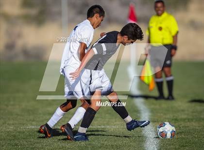 Thumbnail 1 in Rio Rancho @ Volcano Vista (NMAA 5A 1st. Round Playoff) photogallery.