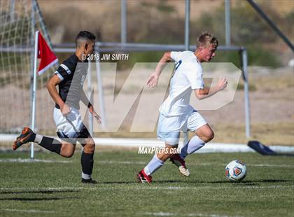Thumbnail 3 in Rio Rancho @ Volcano Vista (NMAA 5A 1st. Round Playoff) photogallery.