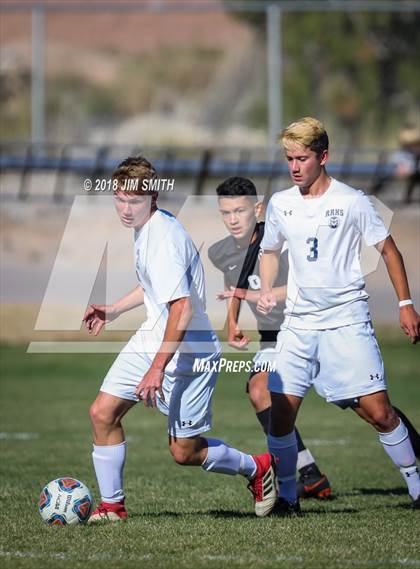 Thumbnail 2 in Rio Rancho @ Volcano Vista (NMAA 5A 1st. Round Playoff) photogallery.